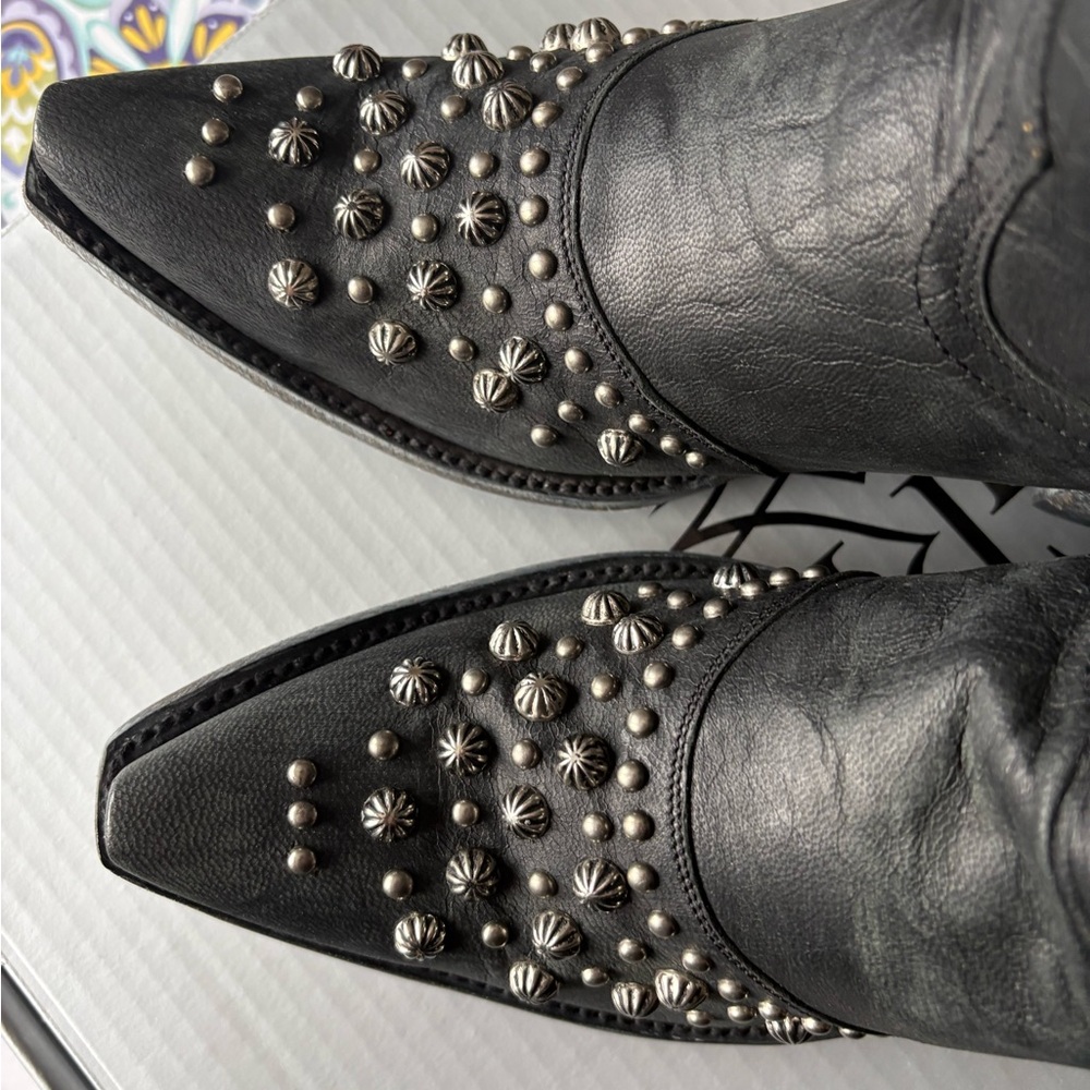 Old Gringo Black Leather Leigh Anne 13” Boots with Silver Studs - Picture 6 of 7